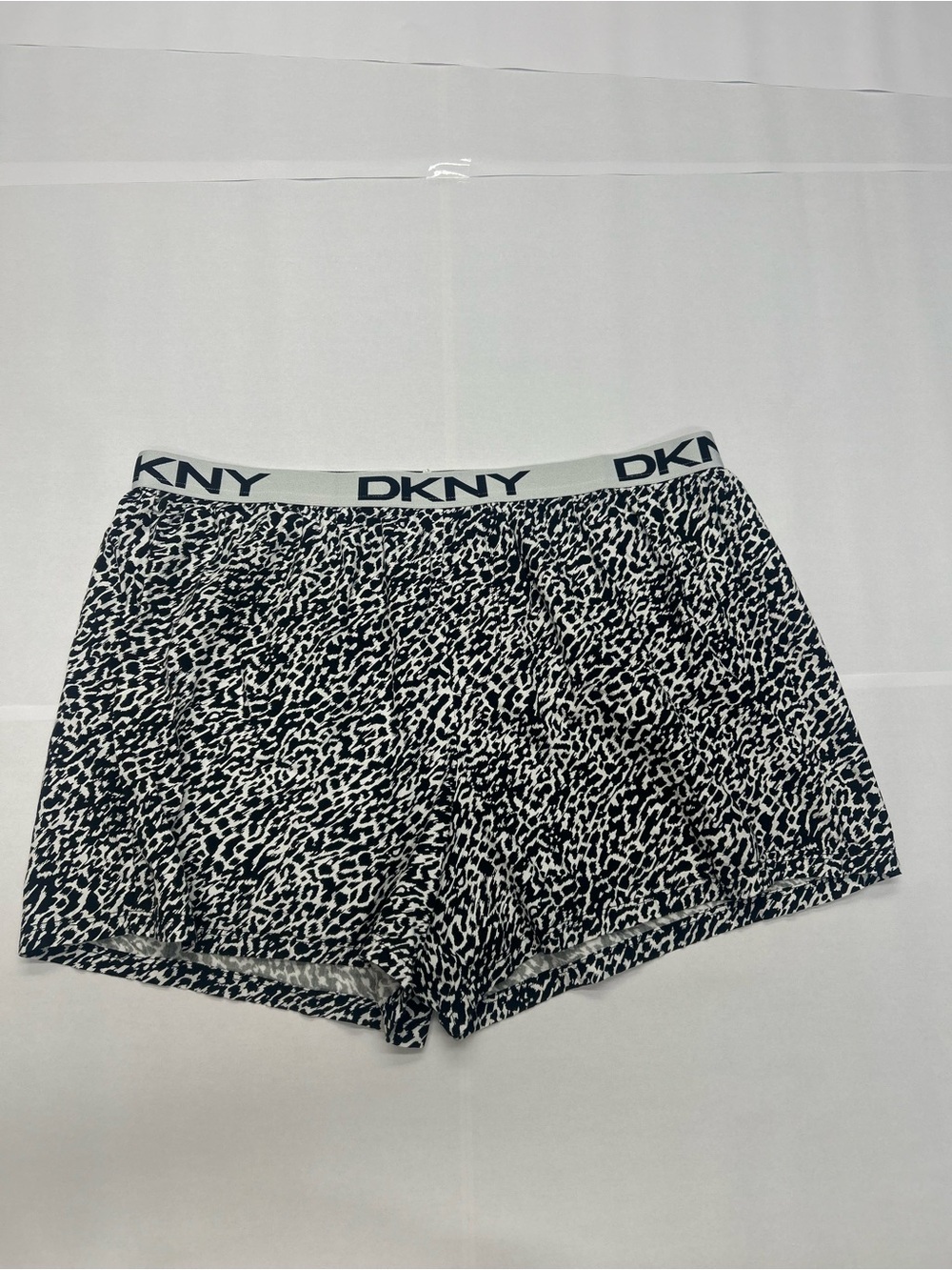 DKNY Black and White Animal Print Lounge Shorts XL